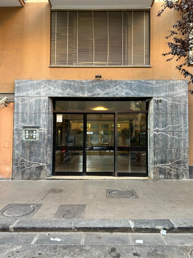 Vomero Suite And Deluxe Room B&B Napoli Екстер'єр фото