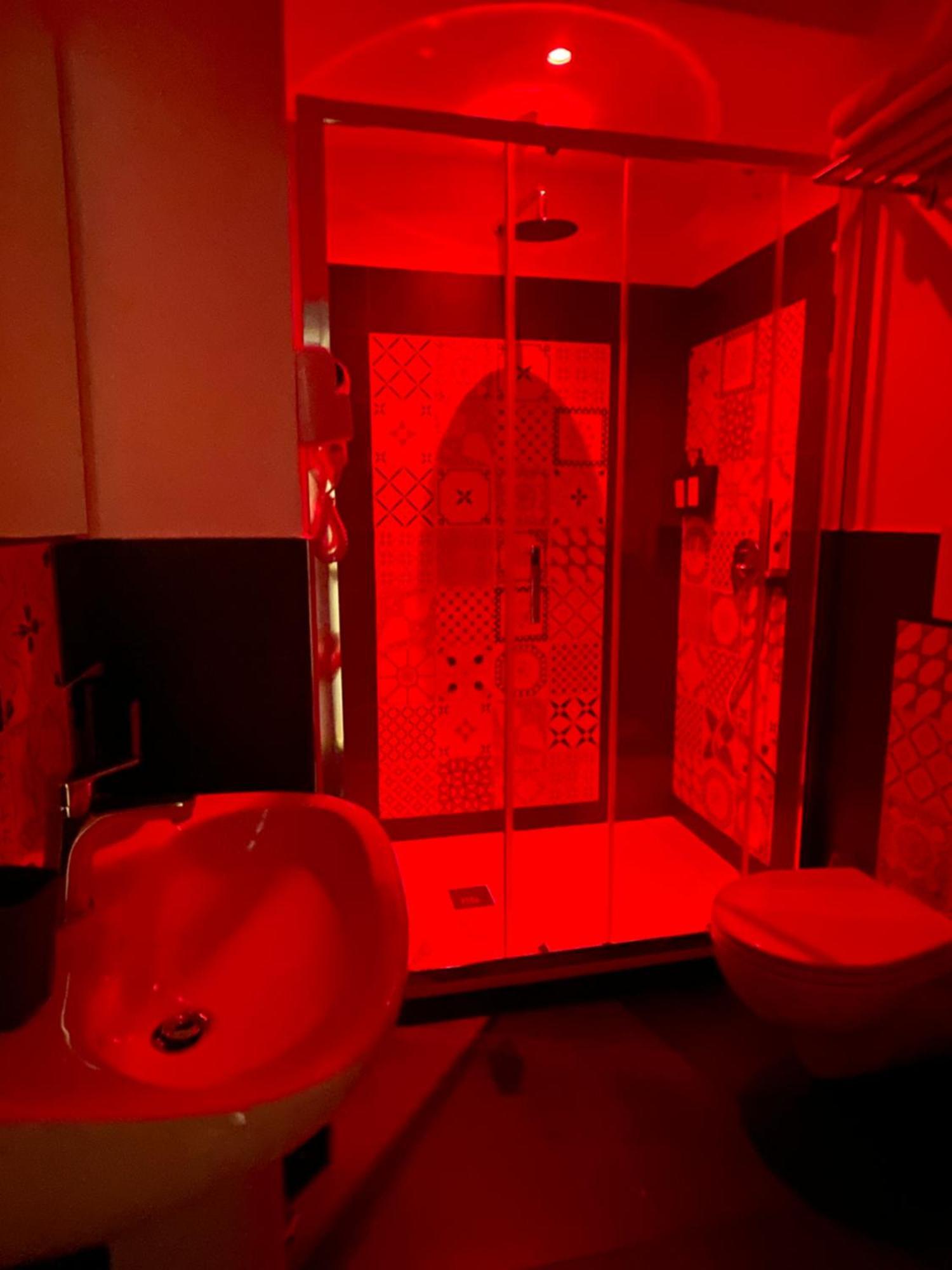 Vomero Suite And Deluxe Room B&B Napoli Екстер'єр фото